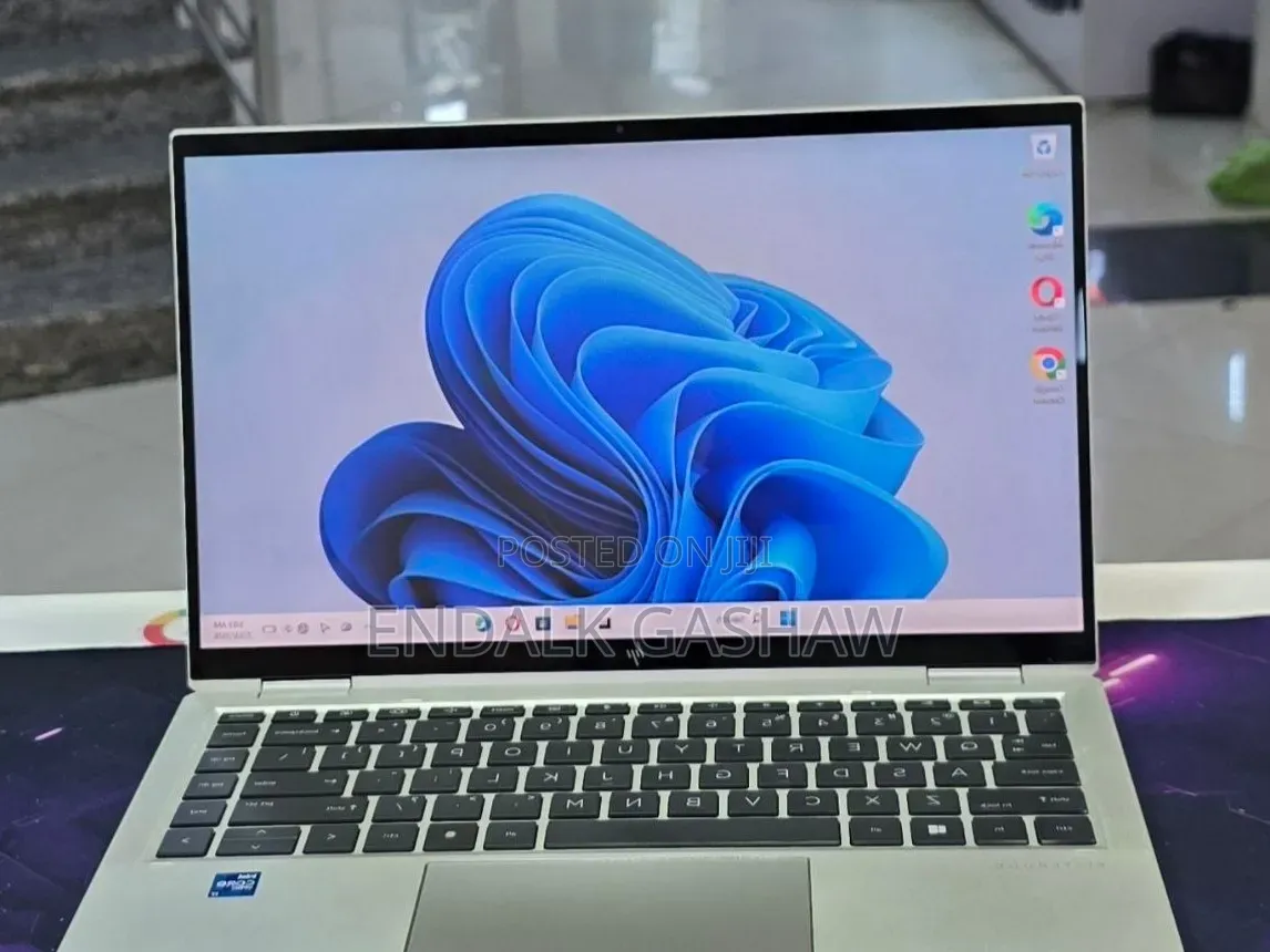 New Laptop HP EliteBook 1040 G8 16GB Intel Core i7 SSD 512GB