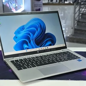 New Laptop HP EliteBook 840 G8 16GB Intel Core i5 SSD 512GB