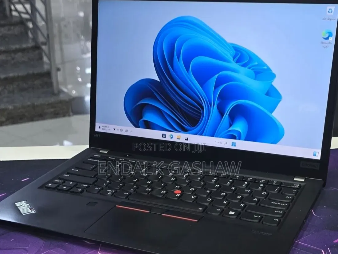New Laptop Lenovo ThinkPad T14s Gen 1 16GB AMD Ryzen 5 SSD 512GB