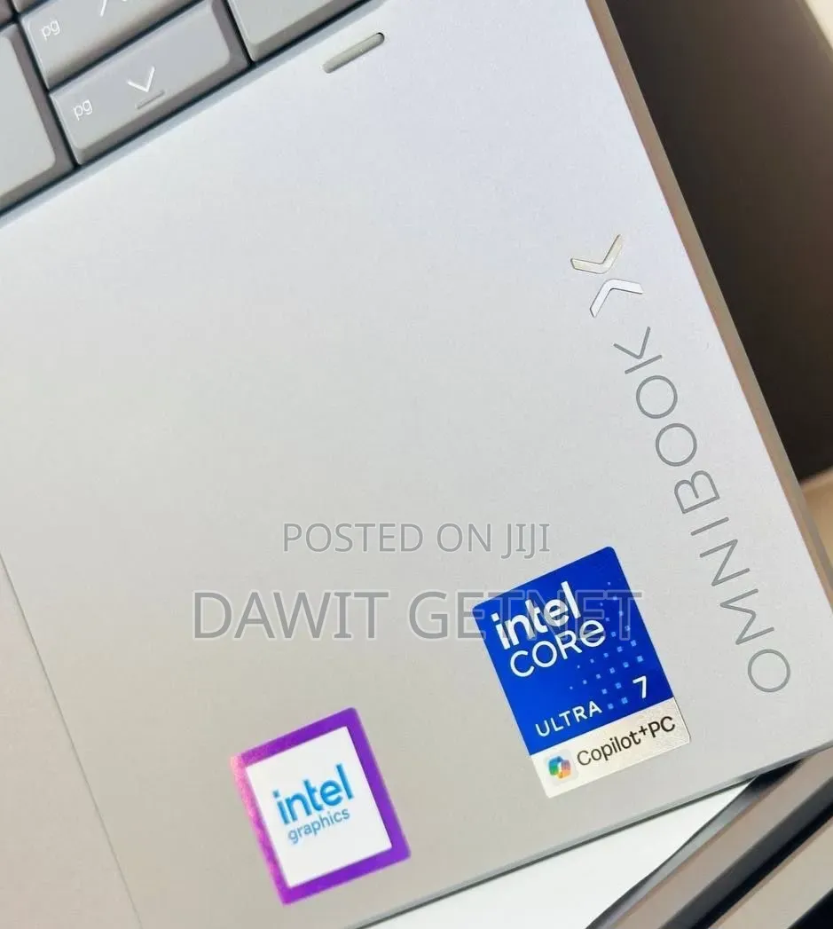 New Laptop HP OmniBook 5 14" 16GB Intel Core Ultra 7 SSD 1T