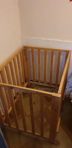 Wood Baby Bed Crib Cot