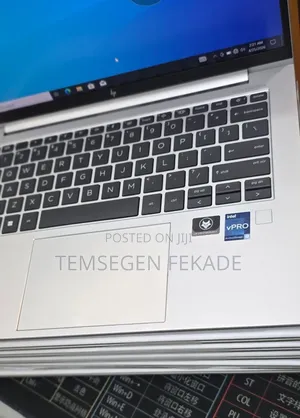 New Laptop HP EliteBook 840 G9 16GB Intel Core i7 SSD 512GB