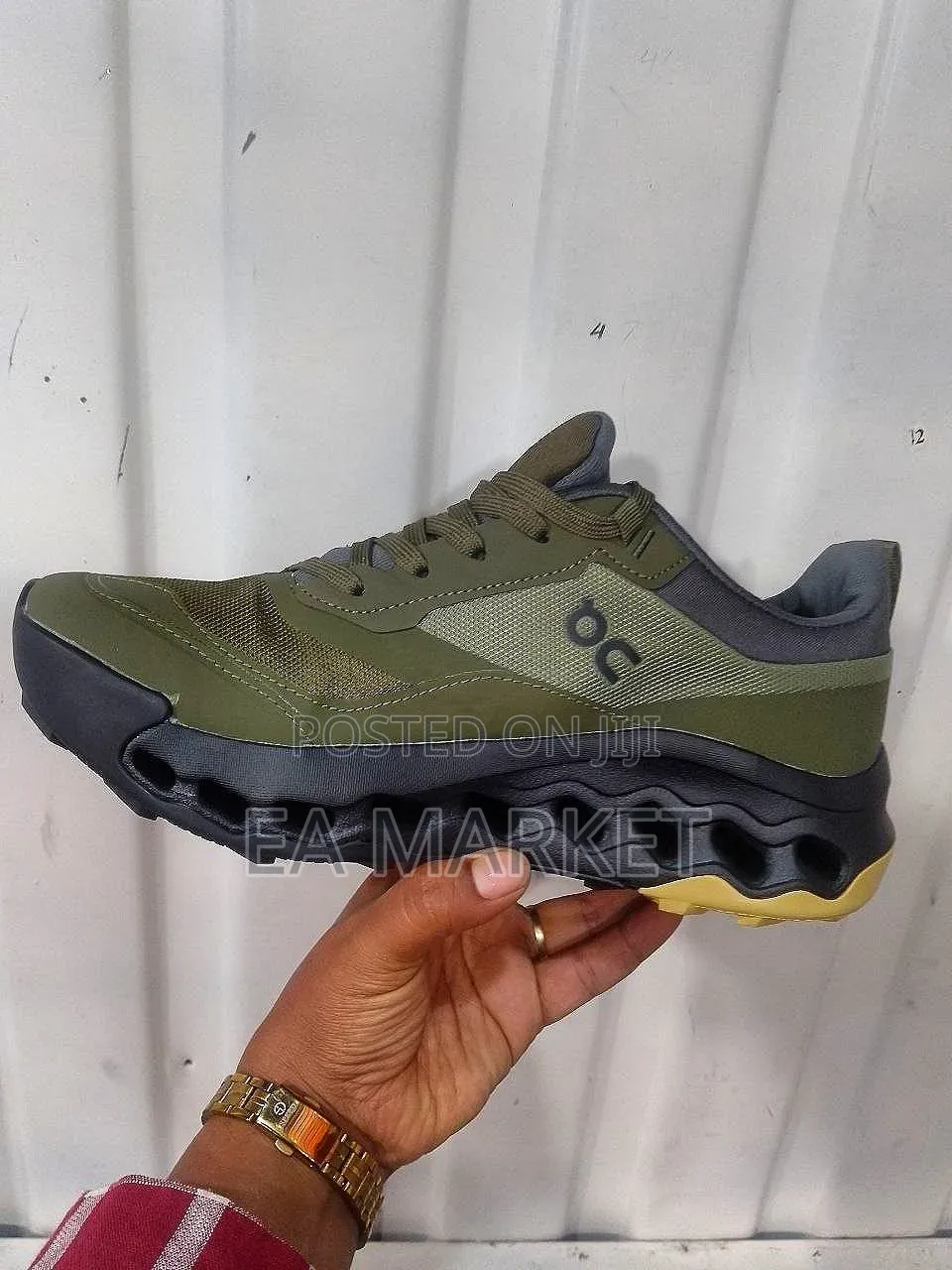 New Arrival Original ON Sneakers