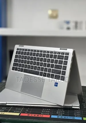 New Laptop HP EliteBook 1040 G8 16GB Intel Core i7 SSD 512GB