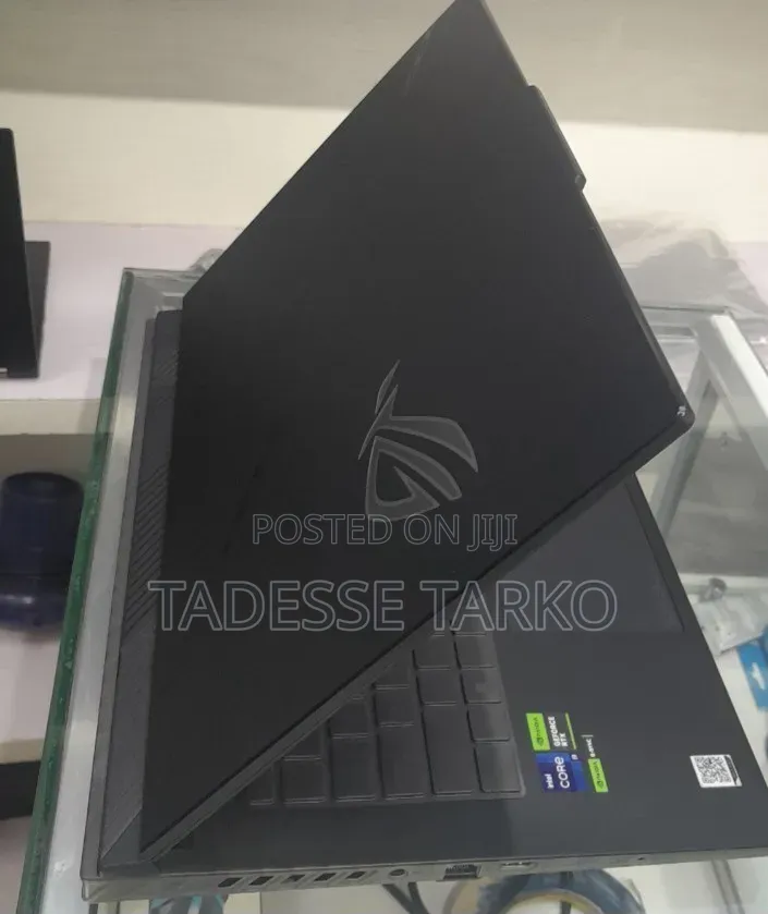 New Laptop Asus ROG Strix G16 G614 16GB Intel Core i9 SSD 1T