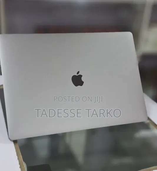 New Laptop Apple MacBook Pro 2019 64GB Intel Core i9 SSD 512GB