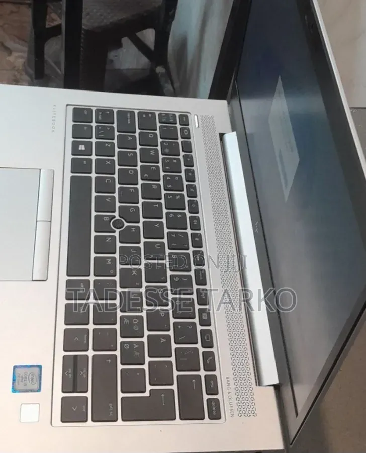 New Laptop HP EliteBook 830 G5 8GB Intel Core i5 SSD 256GB