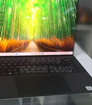 New Laptop Dell XPS 15 16GB Intel Core i7 SSD 512GB