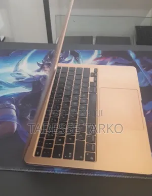 New Laptop Apple MacBook Air 2020 M1 8GB Apple M1 SSD 256GB