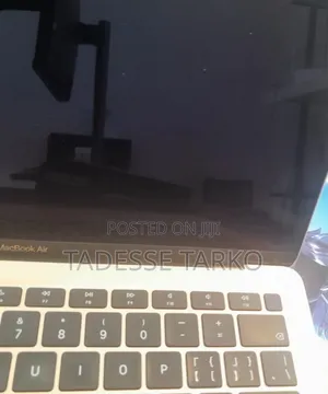 New Laptop Apple MacBook Air 2020 M1 8GB Apple M1 SSD 256GB