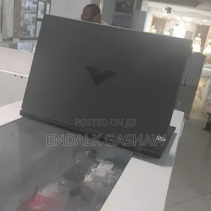 New Laptop HP Victus 16 16GB Intel Core i7 SSD 1T