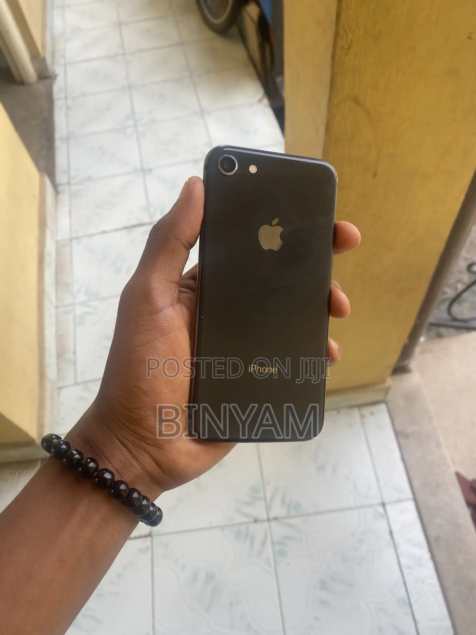 Apple iPhone 8 64 GB Black