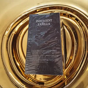 Rich Almond Cream Warm Vanilla: The Signature EDP Experience