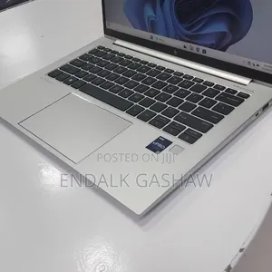 New Laptop HP EliteBook 840 G10 16GB Intel Core i7 SSD 512GB