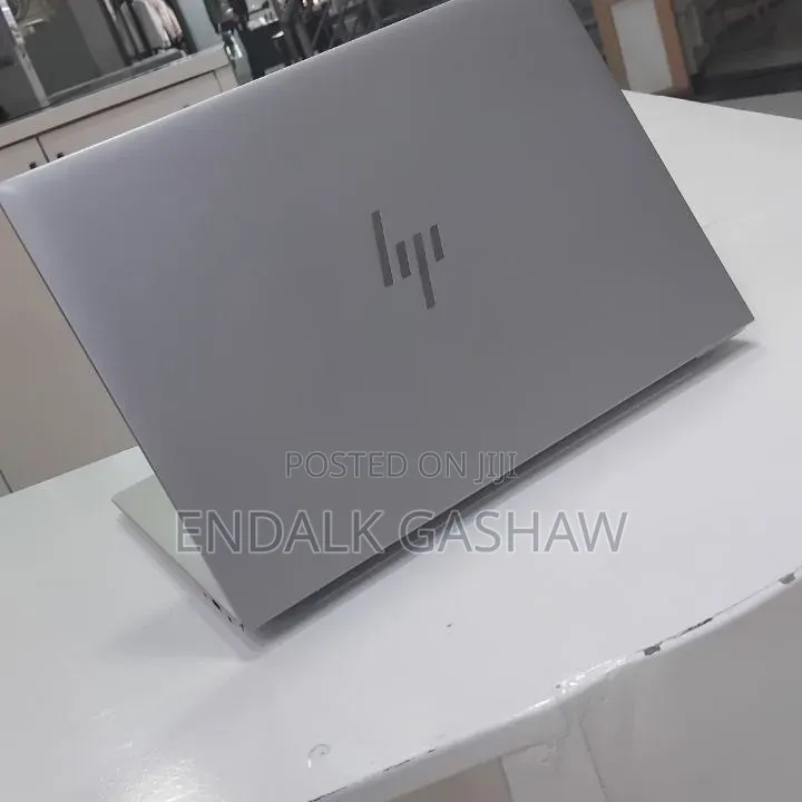 New Laptop HP EliteBook 840 G10 16GB Intel Core i7 SSD 512GB