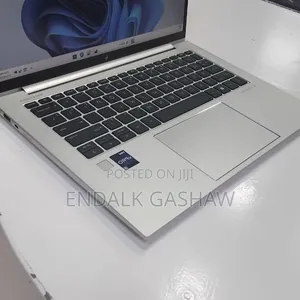 New Laptop HP EliteBook 840 G10 16GB Intel Core i7 SSD 512GB
