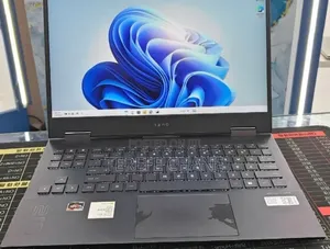 New Laptop HP Omen 15 16GB AMD Ryzen 7 SSD 512GB