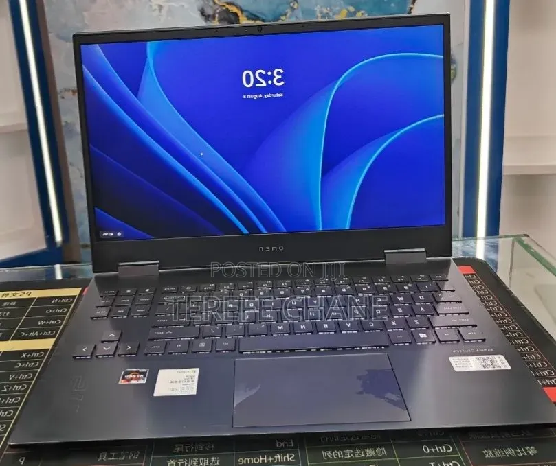 New Laptop HP Omen 15 16GB AMD Ryzen 7 SSD 512GB