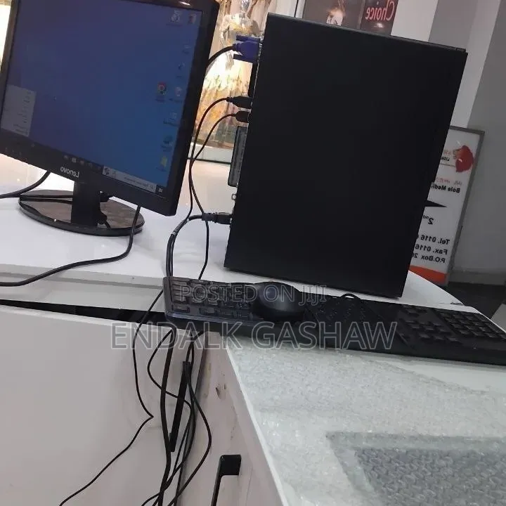 New Desktop Computer Dell 8GB Intel Core i3 HDD 500GB
