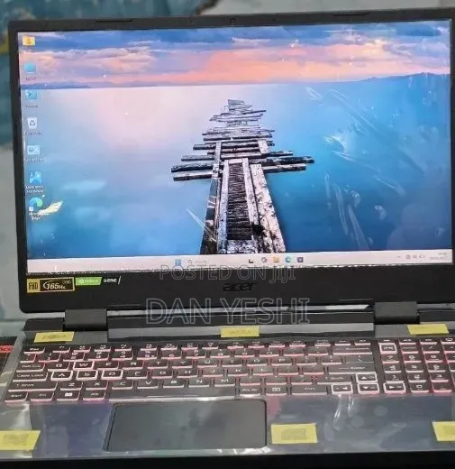 New Laptop Acer Nitro V 15 16GB Intel Core i9 SSD 512GB