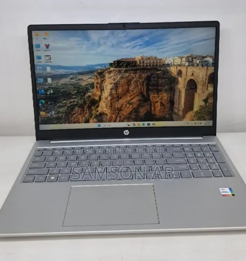 New Laptop HP Stream Notebook 16GB Intel Core i7 SSD 1T
