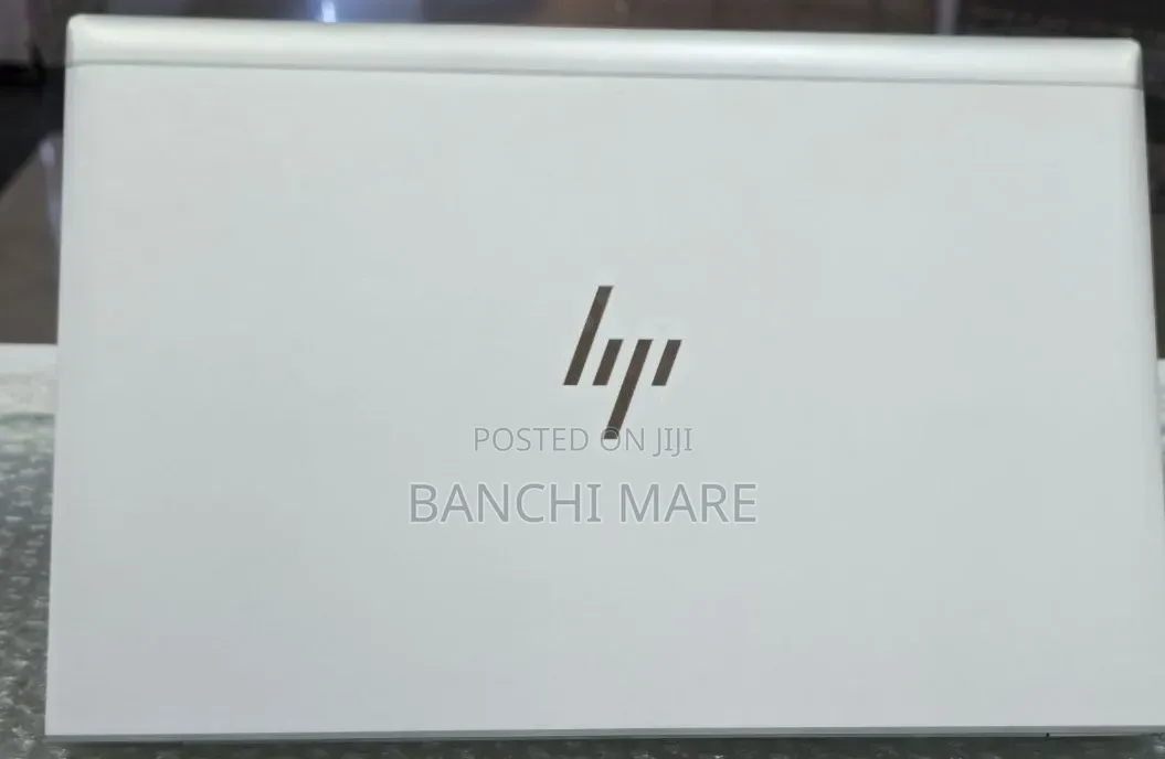 New Laptop HP EliteBook 830 G8 16GB Intel Core i5 SSD 512GB