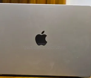 New Laptop Apple MacBook Pro 2021 M1 16GB Apple M1 Pro SSD 512GB