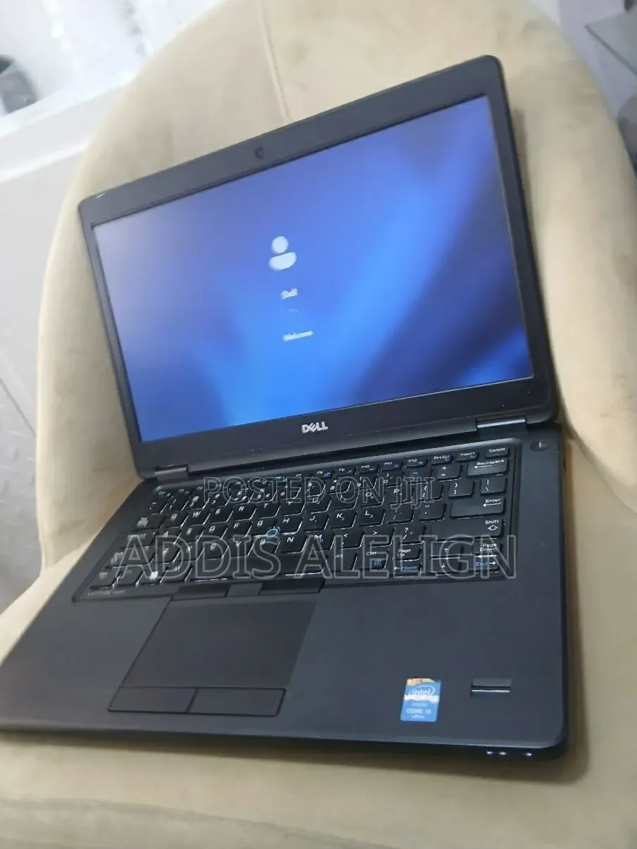 Laptop Dell Precision 5540 8GB Intel Core i5 HDD 500GB