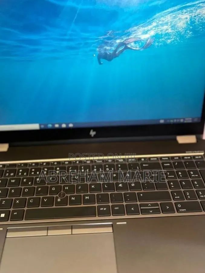 New Laptop HP ZBook Fury 15 G8 16GB Intel Core i7 SSD 512GB