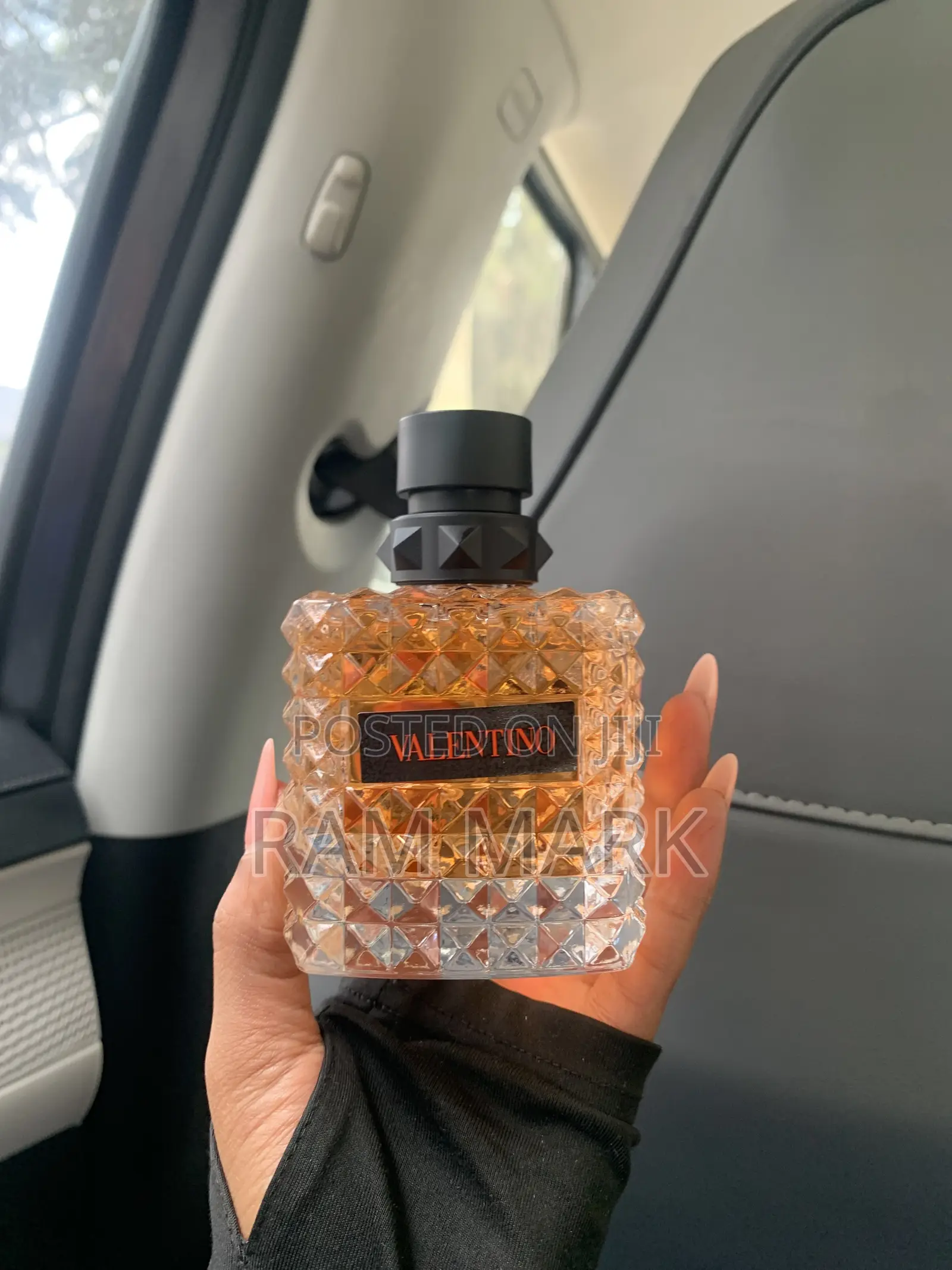 Valentino Born in Roma Coral Fantasy