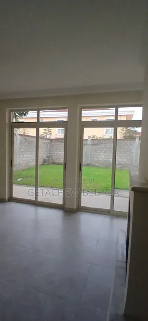 Furnished 6bdrm House in Ccd, Oromia-Finfinne for sale