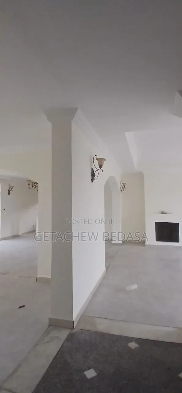 Furnished 6bdrm House in Ccd, Oromia-Finfinne for sale