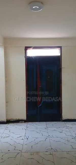7bdrm House in Oromia-Finfinne for sale