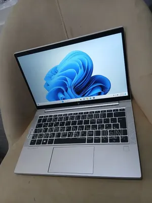 New Laptop HP EliteBook 835 G7 16GB AMD Ryzen 5 SSD 512GB