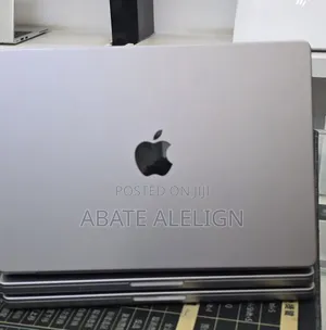 New Laptop Apple MacBook Pro 2019 16GB Apple M1 Pro SSD 512GB
