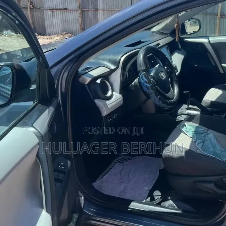 Toyota RAV4 2013 Blue