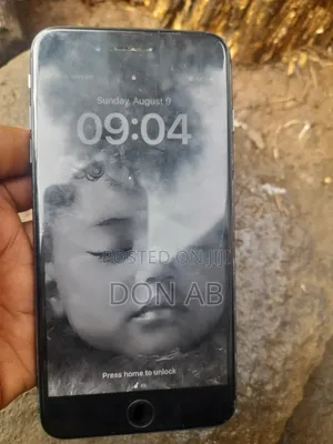 Apple iPhone 8 Plus 64 GB Gray