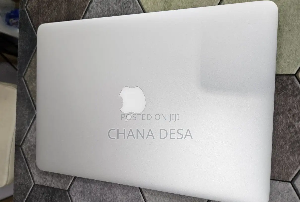 New Laptop Apple MacBook Air 2017 8GB Intel Core i5 SSD 256GB