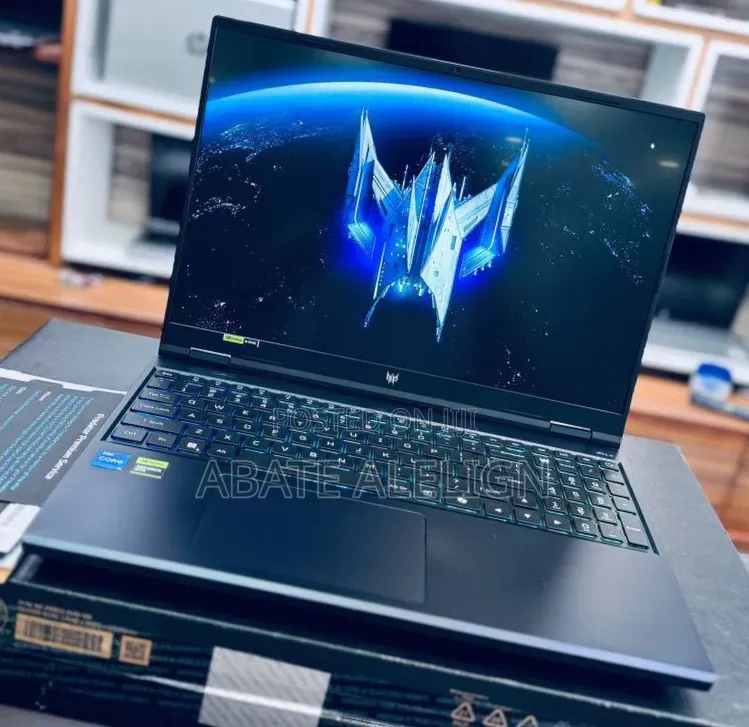 New Laptop Acer Predator Helios Neo 16 16GB Intel Core i9 SSD 1T