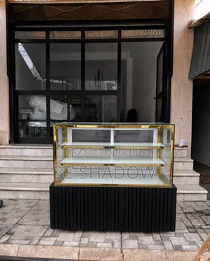 ኬክ ዲስፕሌይ Cake Display