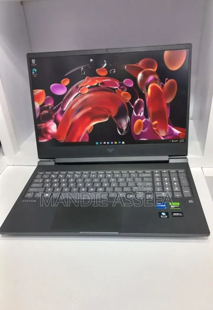 New Laptop HP Victus 16 16GB Intel Core i7 SSD 1T