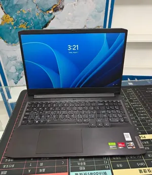 New Laptop Lenovo 16GB AMD Ryzen 5 SSD 512GB