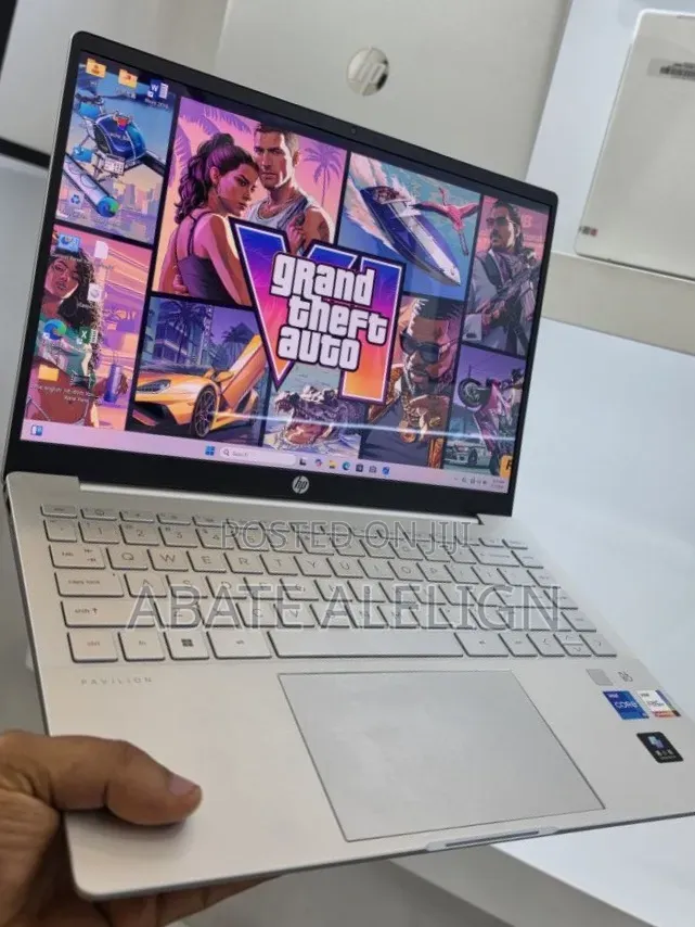 New Laptop HP Pavilion 14 16GB Intel Core i5 SSD 512GB
