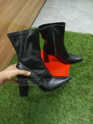 Zara Black Pointed-Toe Heeled Ankle Boots, Size EU 40.