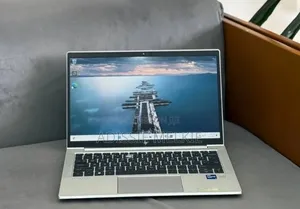 New Laptop HP EliteBook 830 G7 8GB Intel Core i7 SSD 256GB
