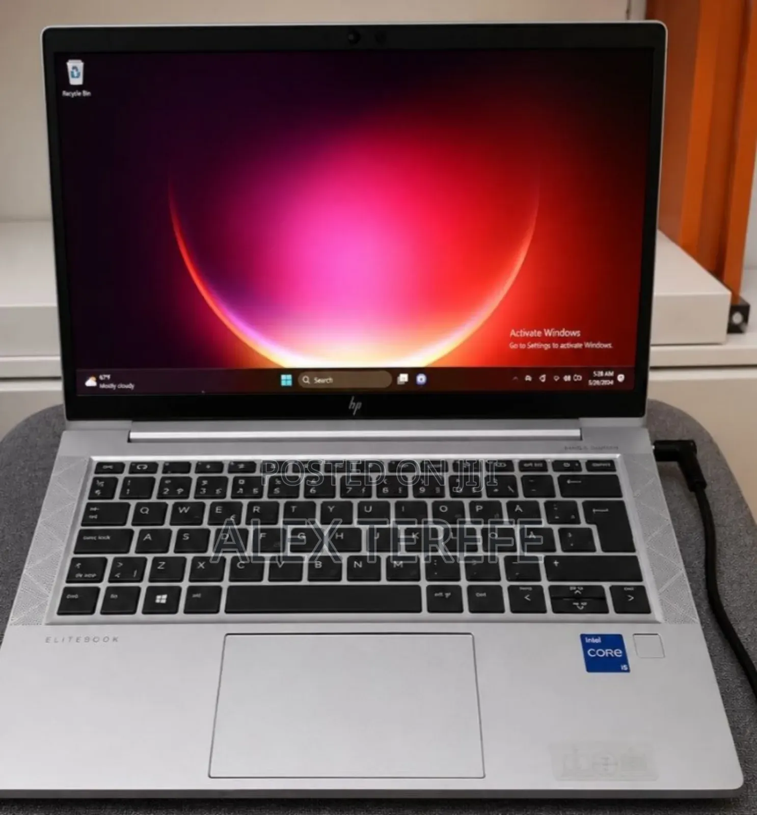 New Laptop HP EliteBook 840 G8 8GB Intel Core i5 SSD 512GB