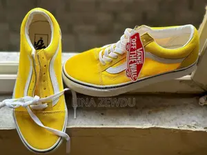 Women Original Vans Sneaker