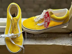 Women Original Vans Sneaker