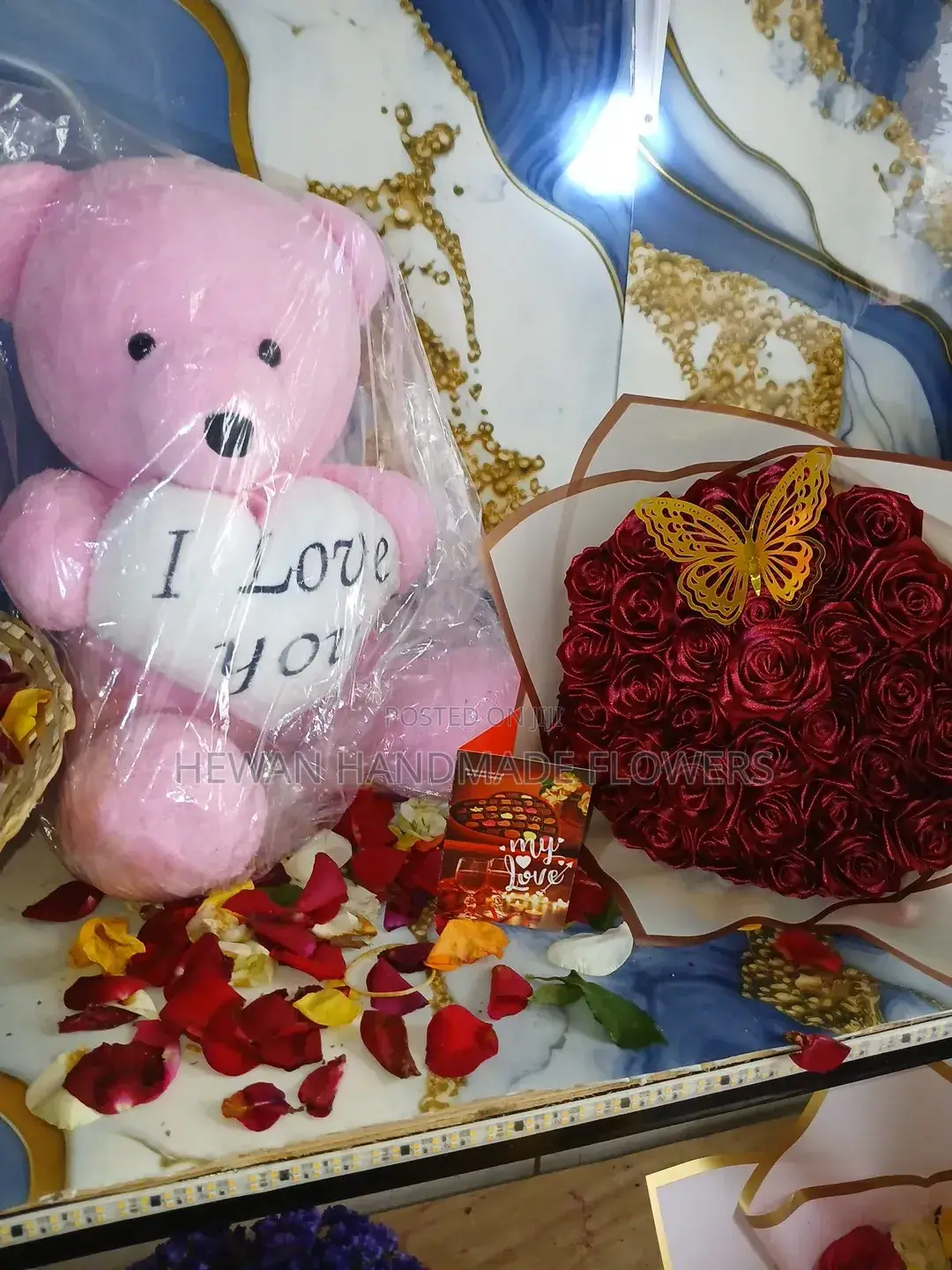 Hewan Handmade Flowers, Decor and Gifts