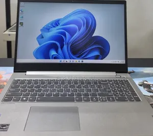 New Laptop Lenovo ThinkBook 15 16GB Intel Core i5 SSD 512GB
